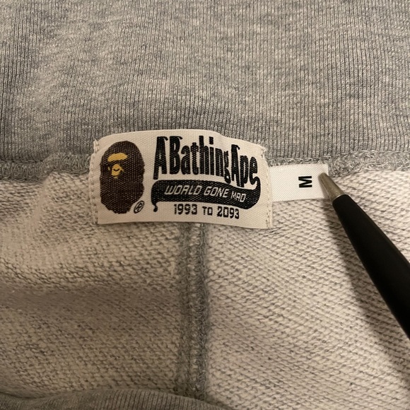 A Bathing Ape Sweatpants - Picture 4 of 5